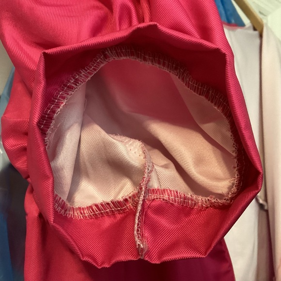 Dress-Abstract Whimsy Host Pick!💃🏾💁⚡️🍾🥂 - Picture 6 of 8